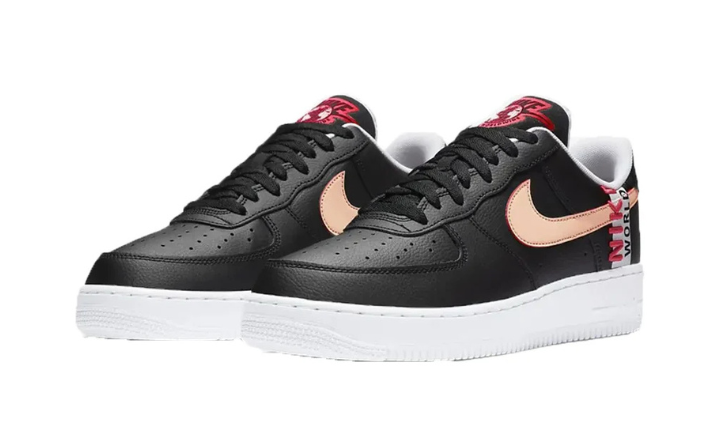 Nittgke Air Force 1 Low '07 LV8 Worldwide Pack Black Flash Crimson