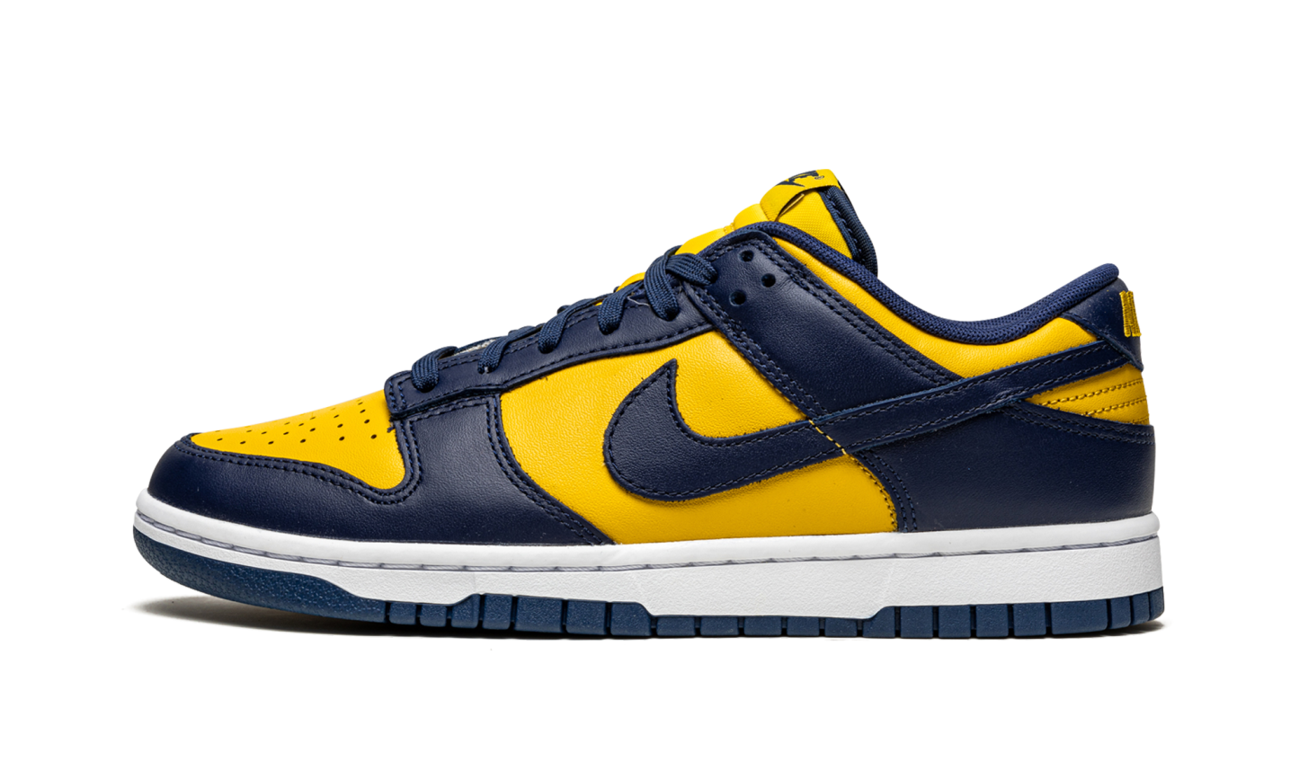 Nittgke Dunk Low Michigan (2021)