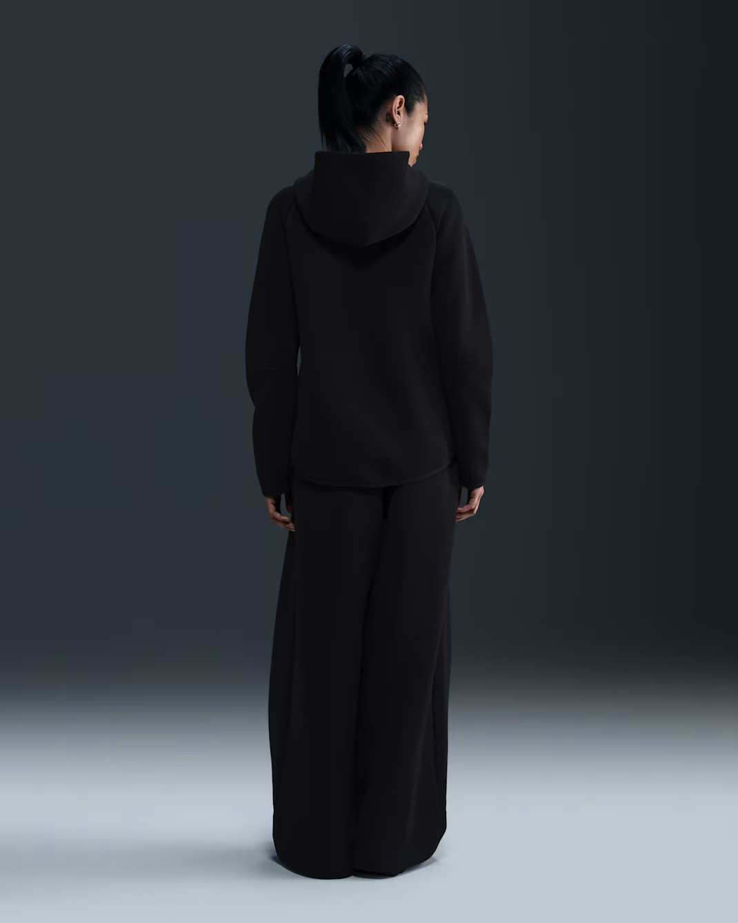 Nittgke Sportswear Tech Fleece Windrunner