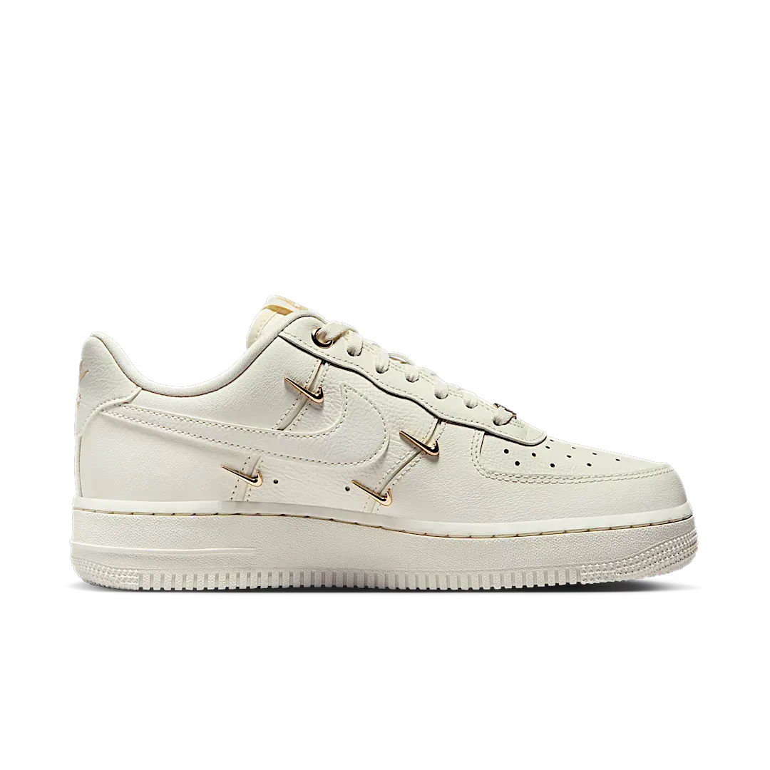 Nithtke Air Force 1 '07 LX CN Sail Gold Mini Swooshes