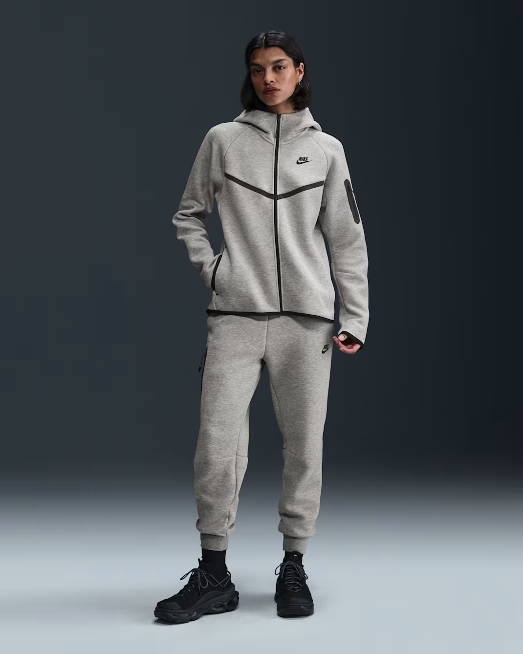 Nittgke Sportswear Tech Fleece Windrunner