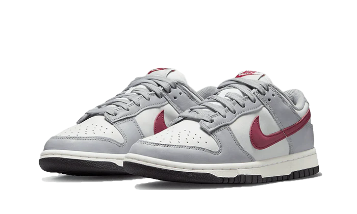 Nittgke Dunk Low Pale Ivory Rosewood (Women's)