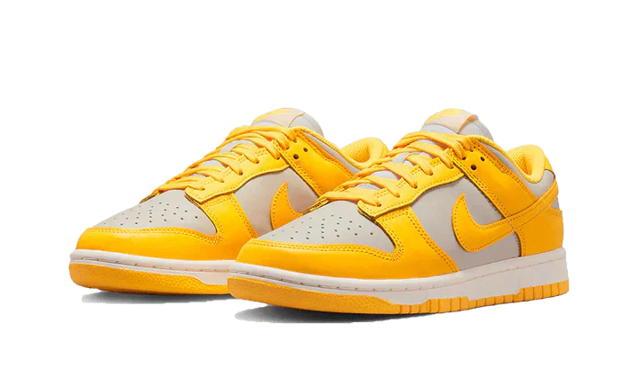 Nittgke Dunk Low Citron Pulse (Women's)