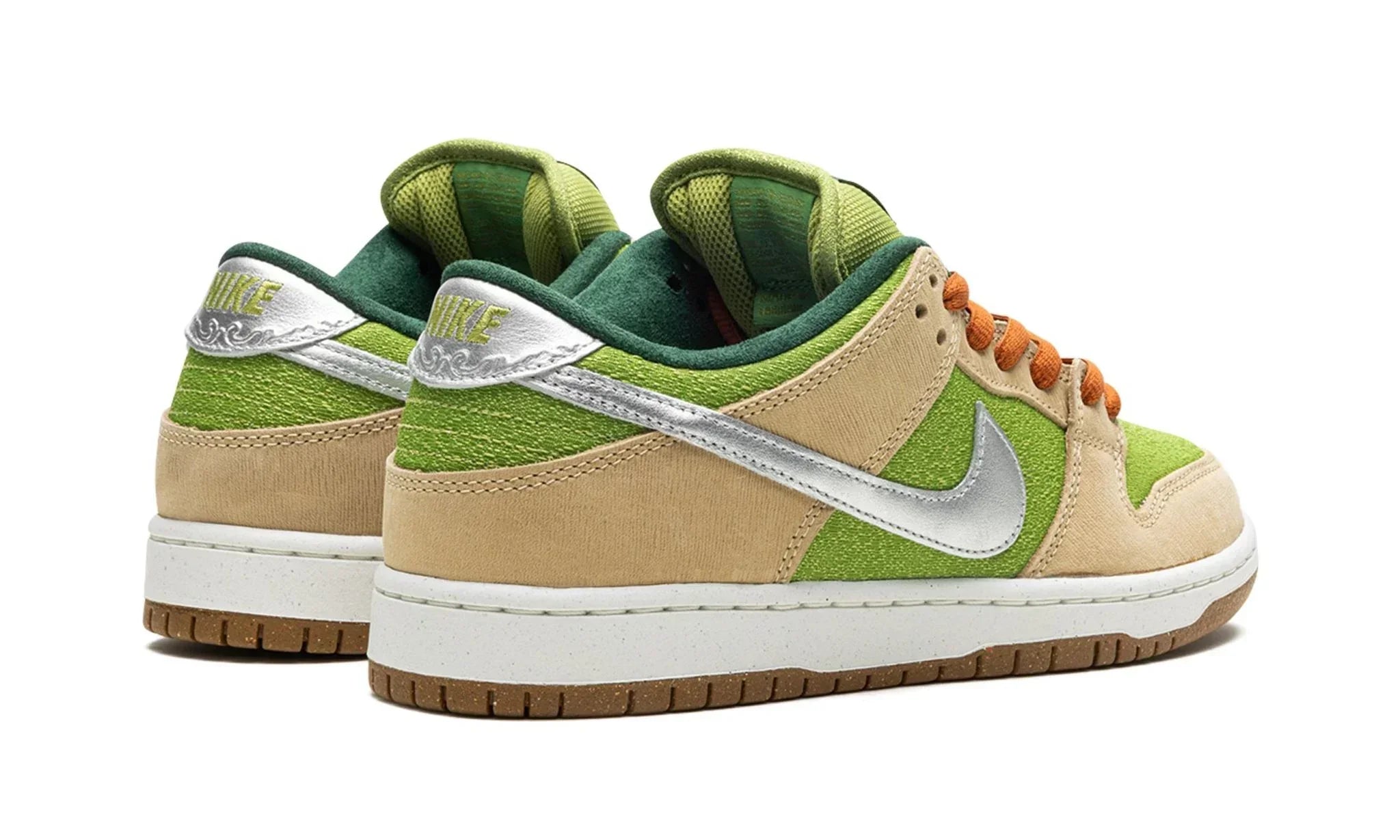 Nittgke SB Dunk Low Escargot