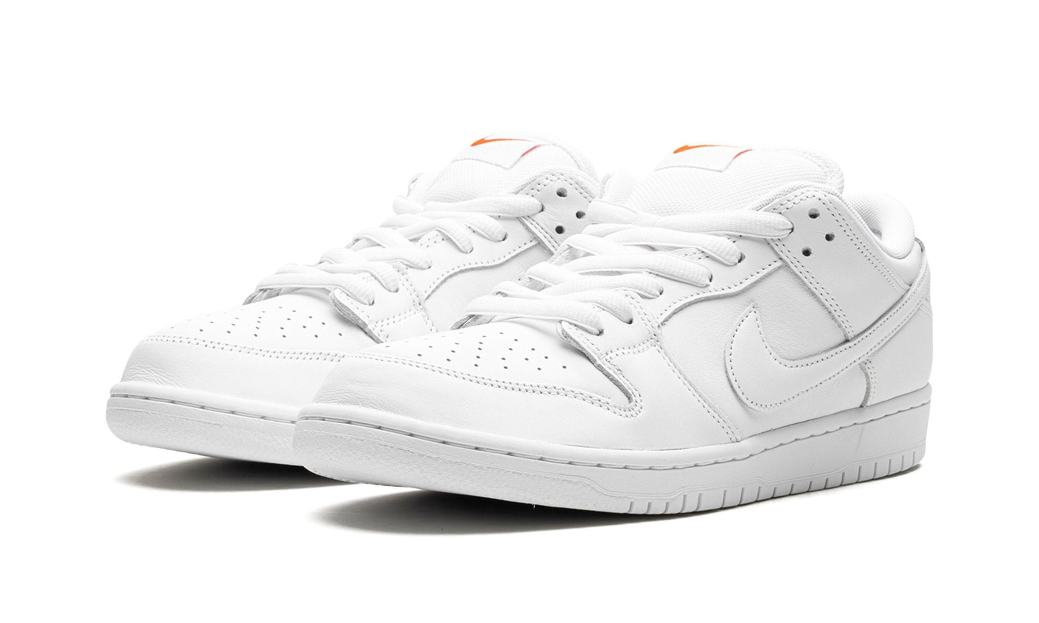 Nittgke SB Dunk Low Pro Triple White