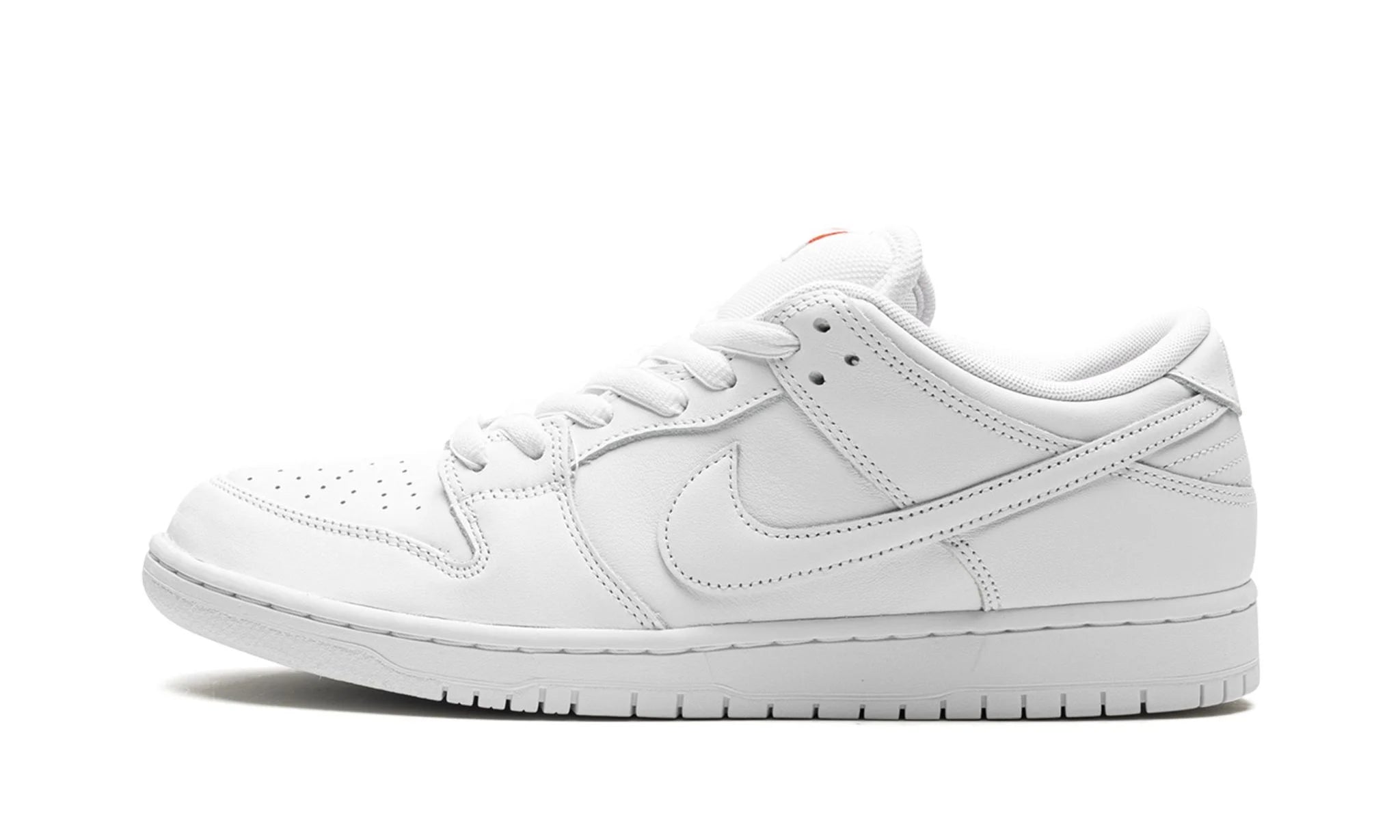 Nittgke SB Dunk Low Pro Triple White