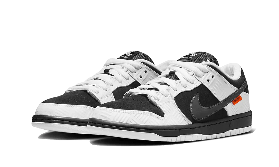 Nittgke SB Dunk Low TIGHTBOOTH