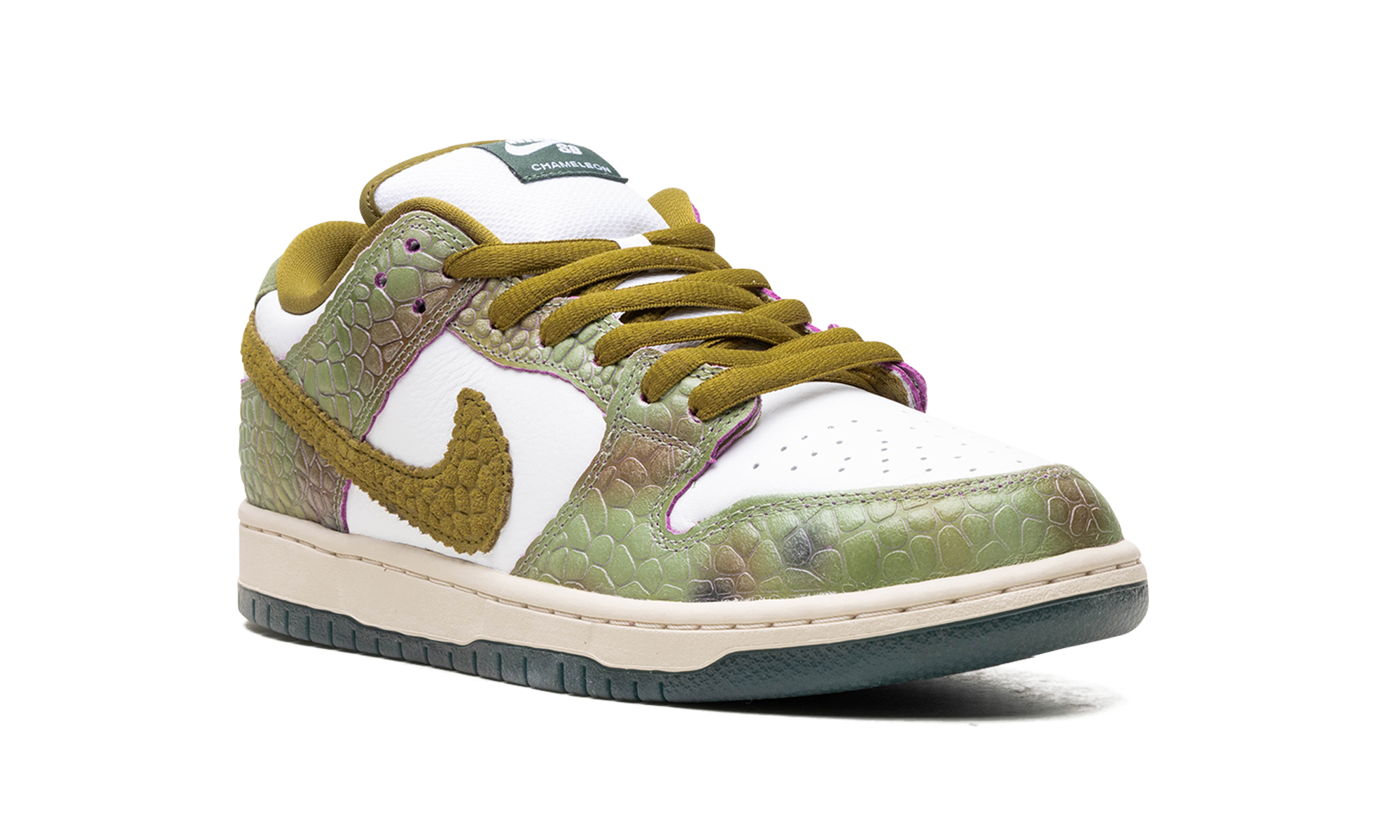 Nittgke SB Dunk Low Alexis Sablone Chameleon