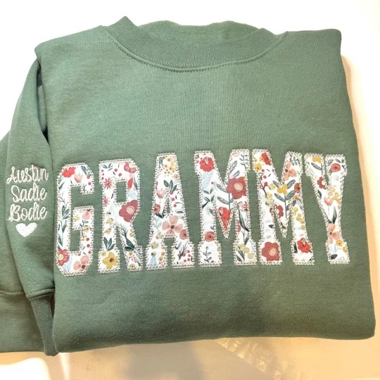 Custom Embroidered MAMA/NANA Floral Applique Sweatshirt