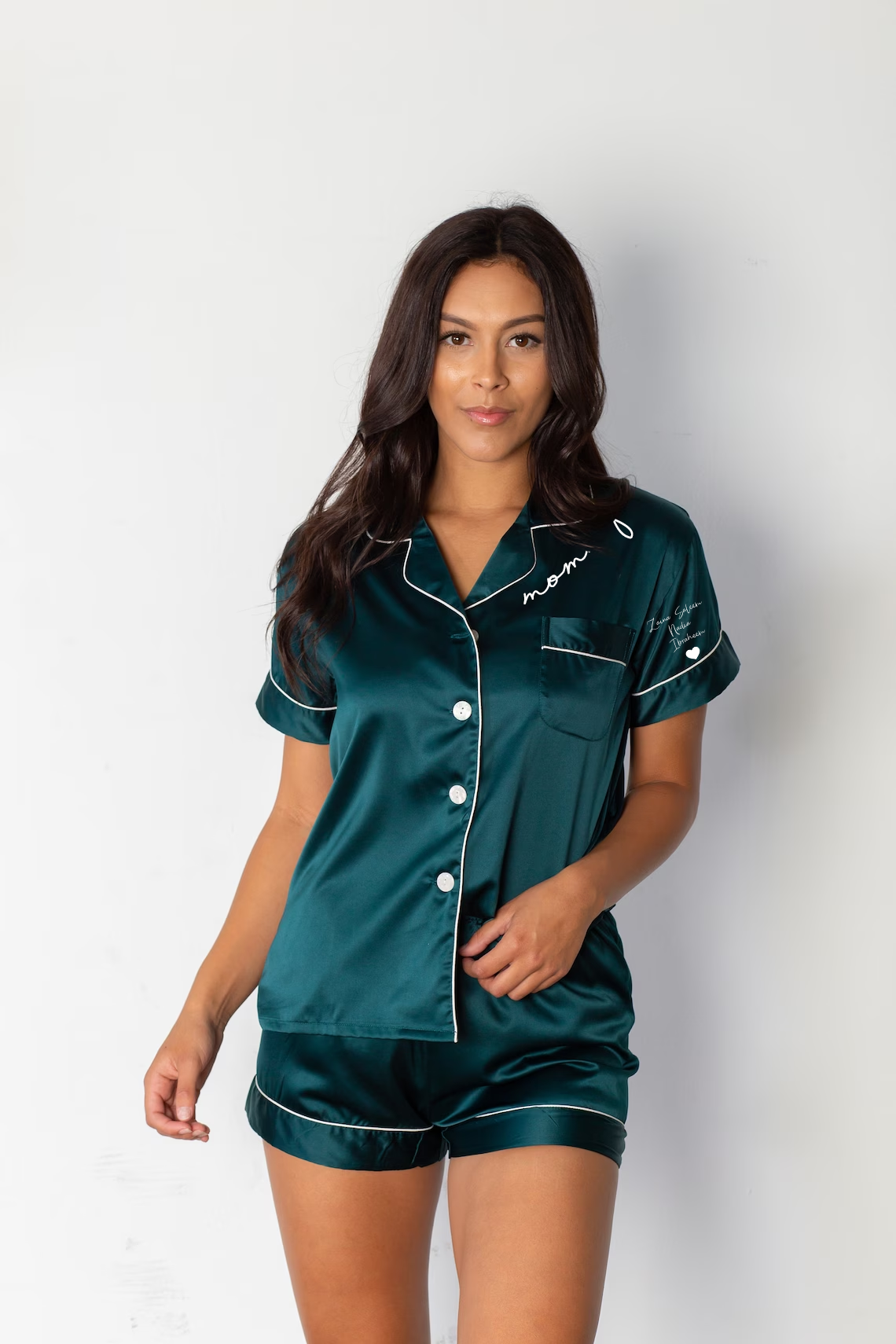 Custom Mommy Print Women Pajamas Sleepwear Ice Silk Short Sleeve Top And Shorts, Personalized Ice Silk Pajama Set Comfortable, Mothers Day Gift-ilovevango