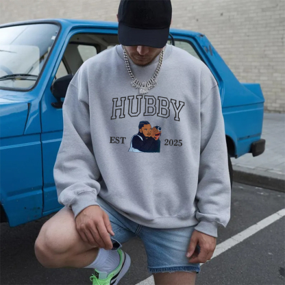 Personalized Photo with Facial Details & EST Year - Custom Embroidered Portrait Sweatshirt, Unique Gift for Loved Ones🧵💖