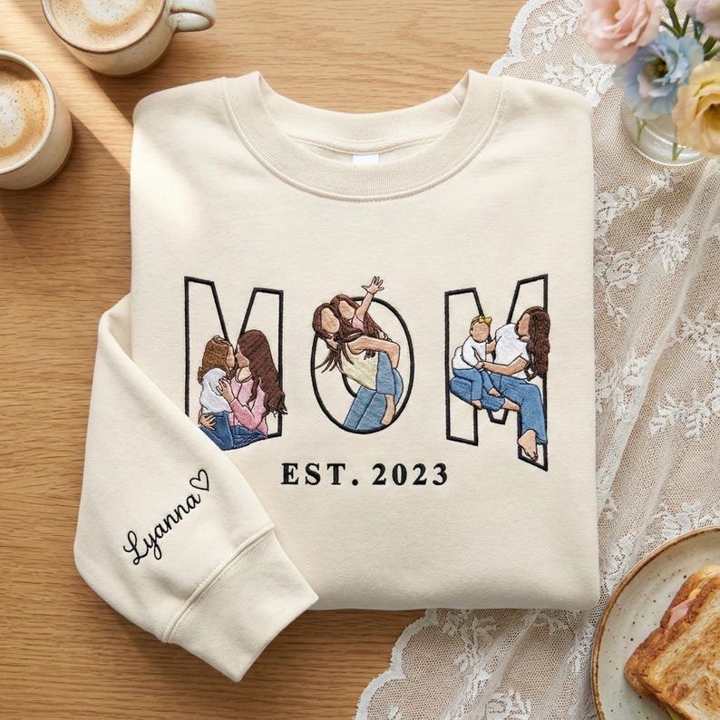 Pamaviva Embroidered Mama Sweatshirt with Multiple Portraits Custom Mama and Child Embroidery for Mother's Day Gift