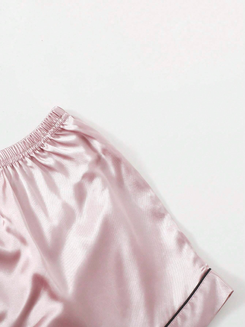 Personalized Mama Print Women Pajamas Sleepwear Ice Silk Short Sleeve Top And Shorts, Custom Ice Silk Pajama Set Comfortable, Mothers Day Gift-ilovevango