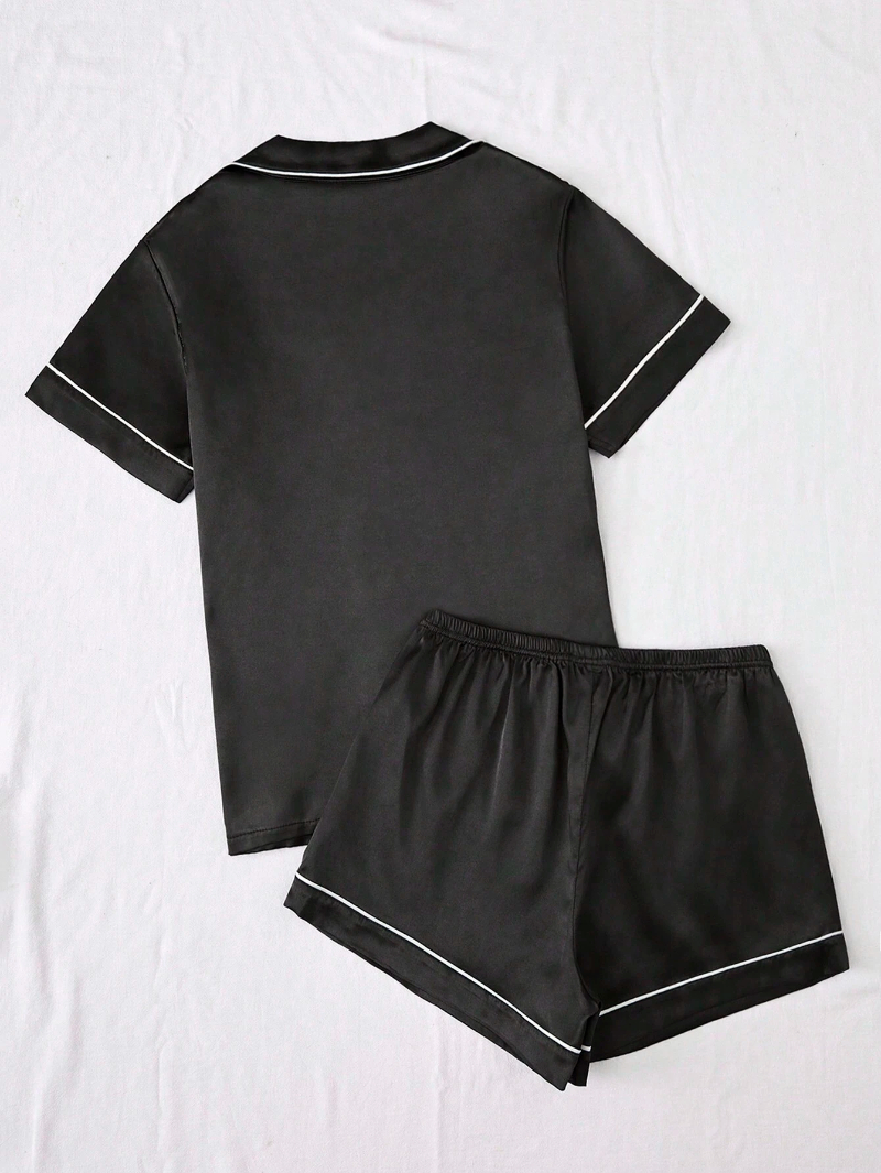 Personalized Print Women Pajamas Sleepwear Ice Silk Short Sleeve Top And Shorts, Custom Black Ice Silk Pajama Set Comfortable, Gift For Mom-ilovevango