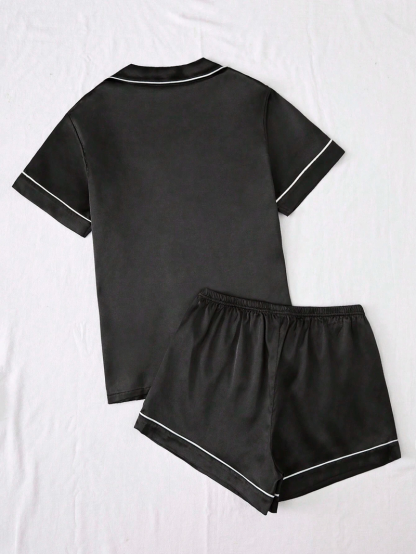 Personalized Print Women Pajamas Sleepwear Ice Silk Short Sleeve Top And Shorts, Custom Black Ice Silk Pajama Set Comfortable, Gift For Mom-ilovevango