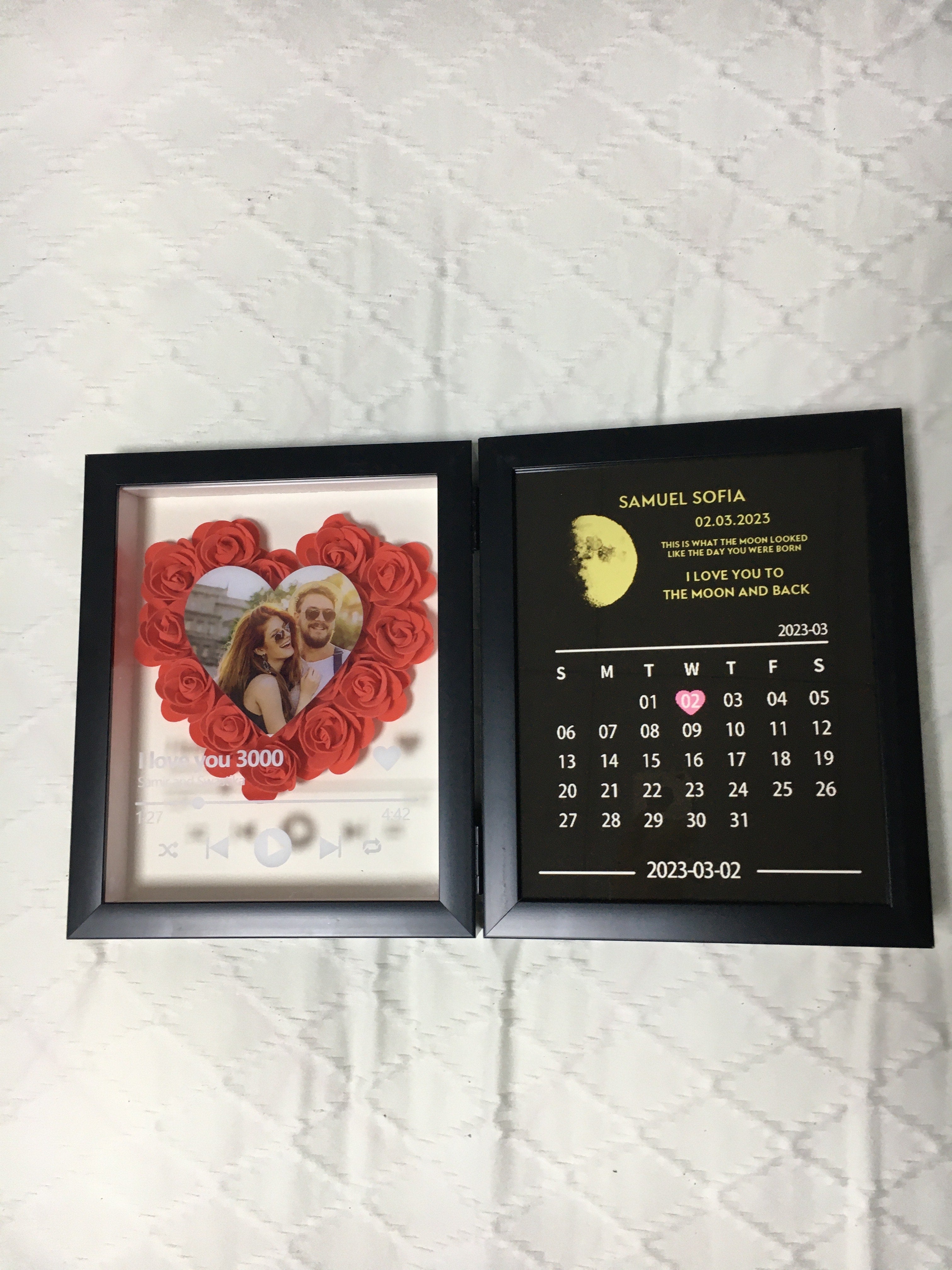 (Heart With Song) Custom Flowers Frame with REAL MOON PHASE Anniversary Calendar-ilovevango