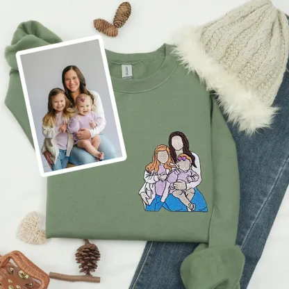 Custom Mama,Mom Portrait Embroidered T-shirt Sweatshirt
