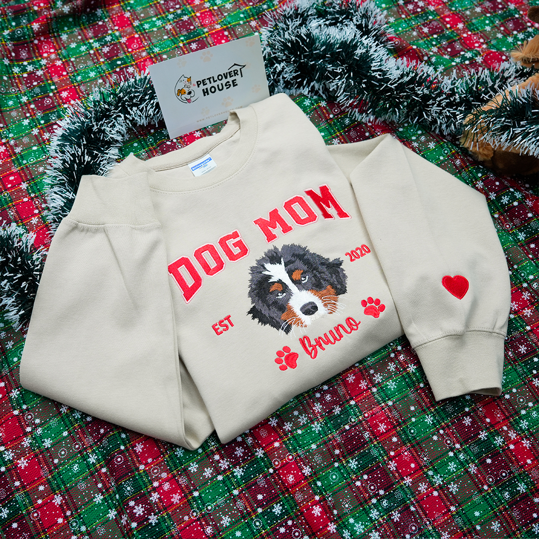 Custom Pet Embroidered Sweatshirt For Dog Mom, XMAS Gift For Pet Owners