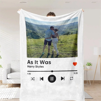 Customized photos, songs personalized blankets