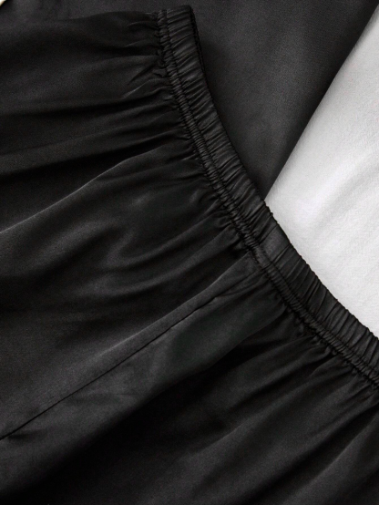 Personalized Print Women Pajamas Sleepwear Ice Silk Short Sleeve Top And Shorts, Custom Black Ice Silk Pajama Set Comfortable, Gift For Mom-ilovevango