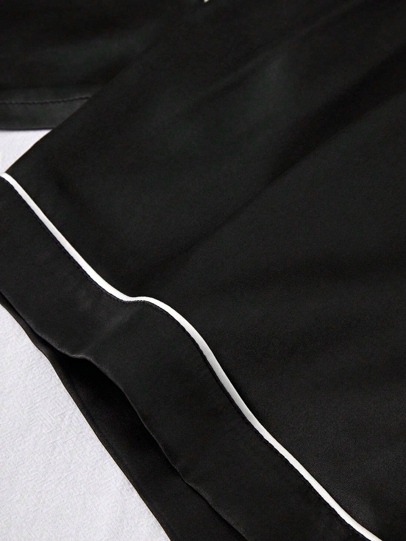 Personalized Print Women Pajamas Sleepwear Ice Silk Short Sleeve Top And Shorts, Custom Black Ice Silk Pajama Set Comfortable, Gift For Mom-ilovevango