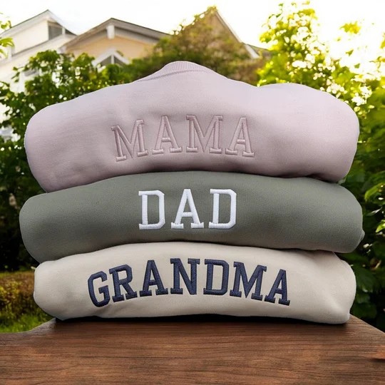 Personalized Mama Sweatshirt with Kid Names on Sleeve, Mothers Day Gift, Birthday Gift for Mom