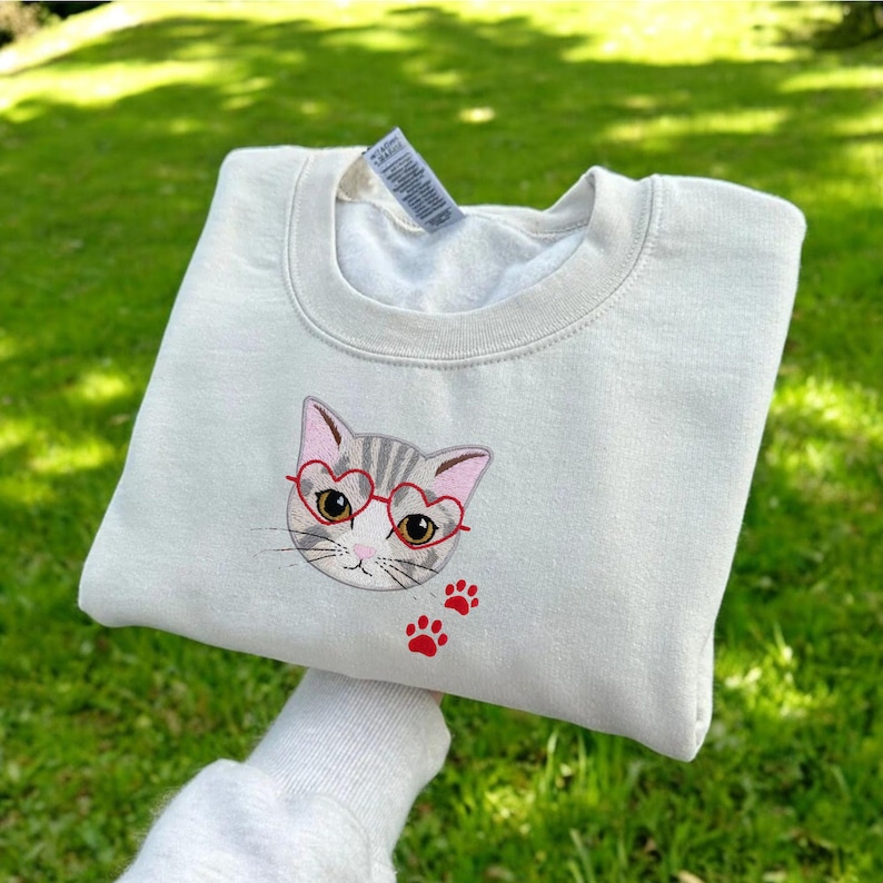 Custom Pet Portrait & Heart Shape Glasses Embroidered Sweatshirt, Hoodie, T-shirt, Valentine's Day Gift