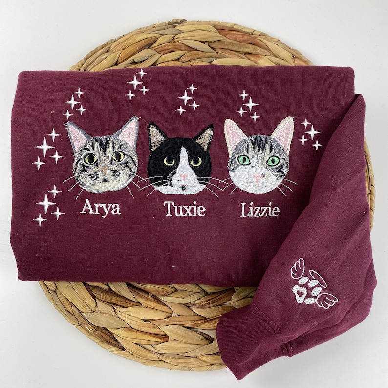 Custom Christmas Pet Embroidered Sweatshirt, Custom Pet Face Hoodie Sweatshirt T-shirt
