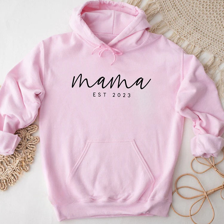 Minimalist Mama Sweatshirt with Date and Children Name-ilovevango