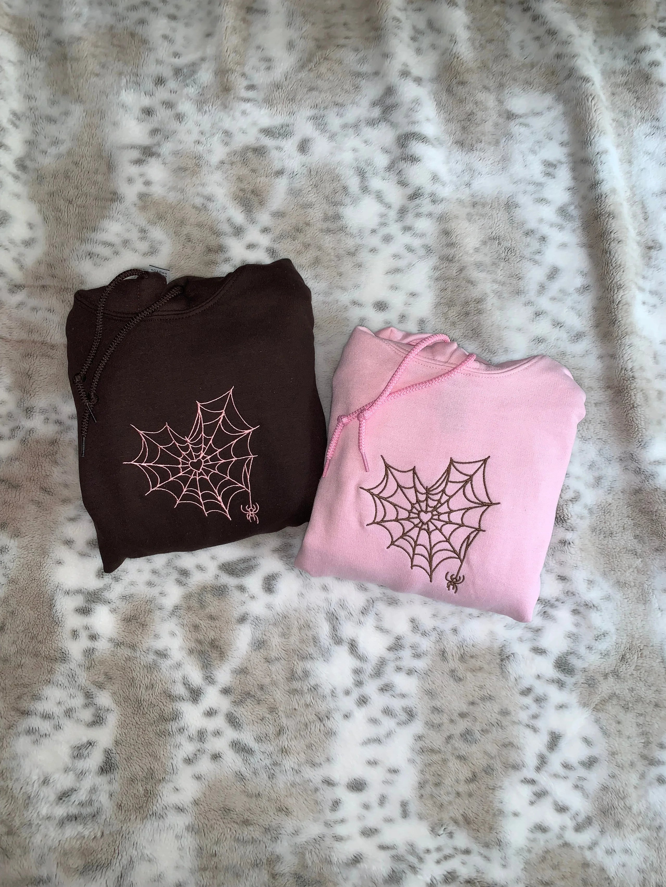 Customizable Matching Spider Web Heart For Besties And Couples-ilovevango