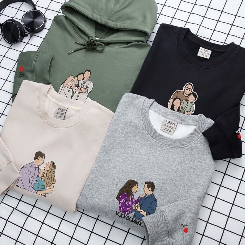 ❤️‍🔥Custom Full Color Embroidered Sweatshirt Portrait Couple/Dad/Mom - Family Gift