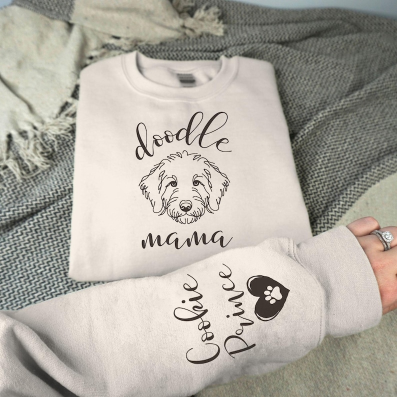 Custom Dog Mama Sweatshirt with Dog Photo, Dog Photo Printed Hoodie T-shirt