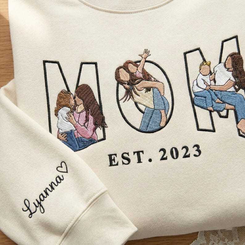 Pamaviva Embroidered Mama Sweatshirt with Multiple Portraits Custom Mama and Child Embroidery for Mother's Day Gift