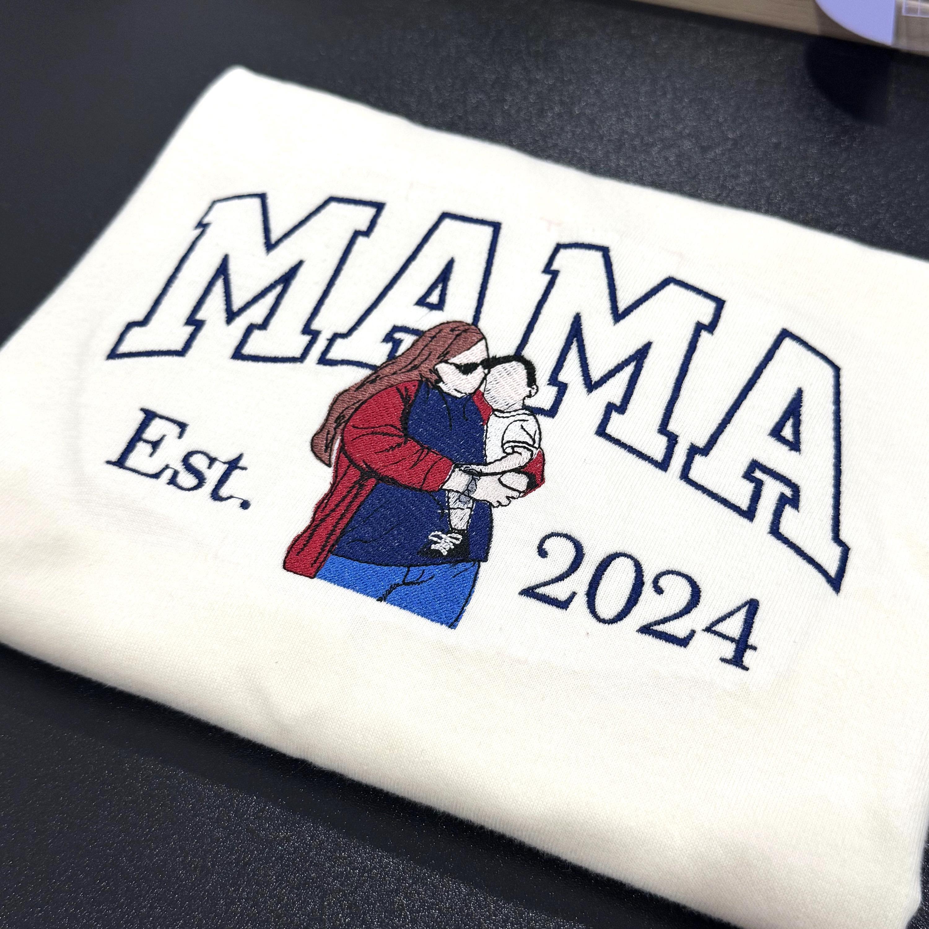 Mama Sweatshirt with Photo, Custom Embroidered Crewneck Mama and Kids Portrait, Mother's Day Gifts, Best Gift for Mom