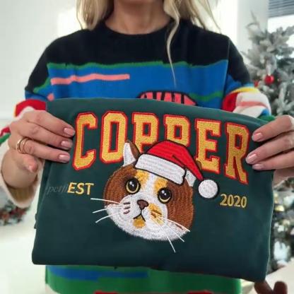 Customized Pet Face Pattern Christmas Reindeer Embroidered Sweatshirt/Hoodie