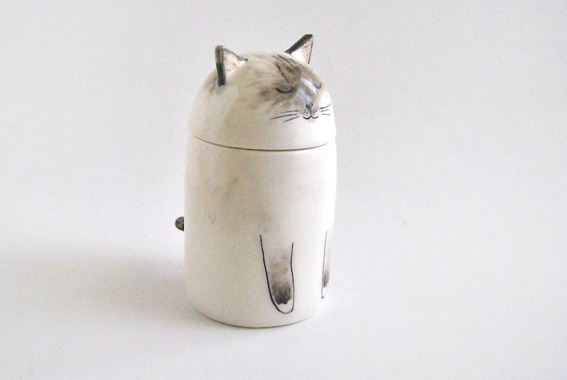Personalized Cat Urn with Semi-spherical cover, with Name or without Name. Special Memory. Multipurpose Box.-ilovevango