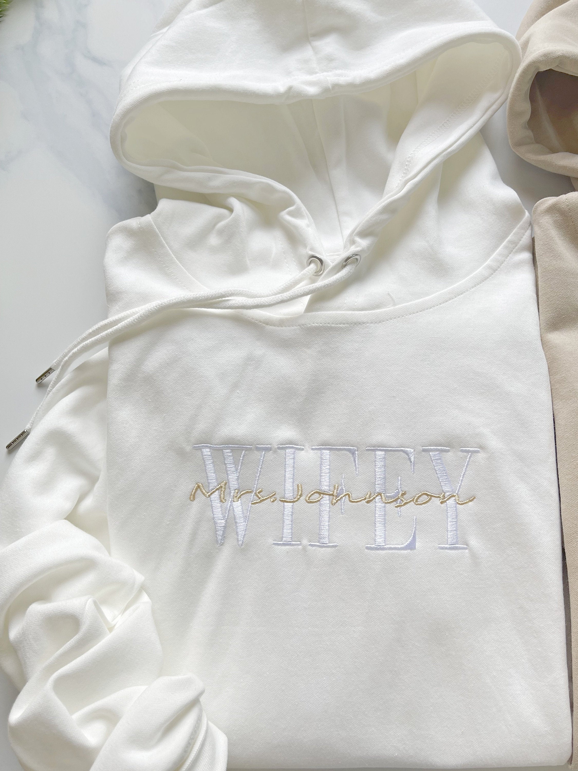 Custom Embroidered Anniversary Sweatshirt Hoodie, Embroidery Wifey Hubby Couple Hoodie Sweatshirt, Custom last name Sweatshirt-ilovevango
