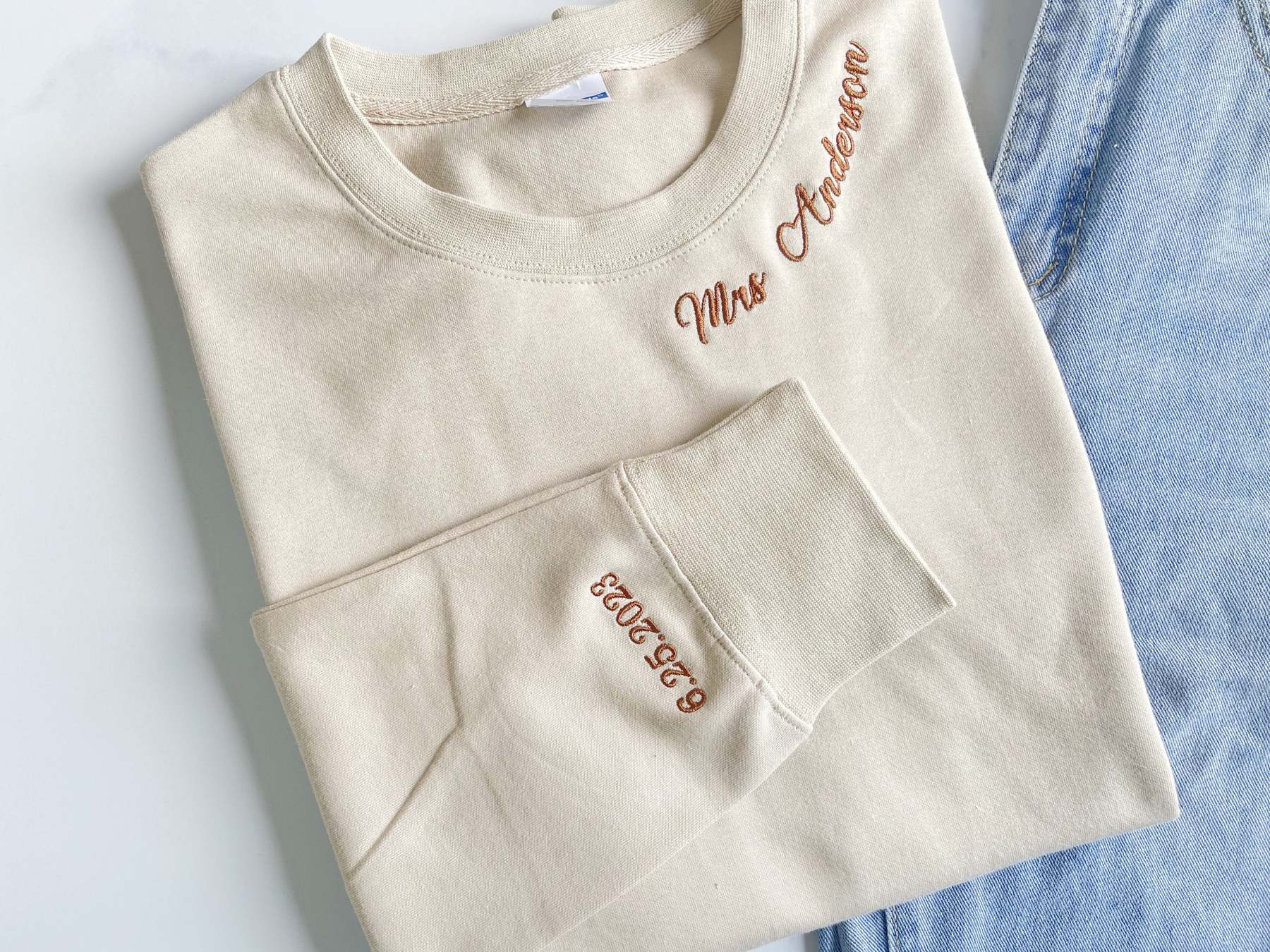 Embroidered Name on Collar Sweatshirt Hoodie Embroidery College Couple Matching Hoodie Crewneck Sorority Anniversary Gift-ilovevango