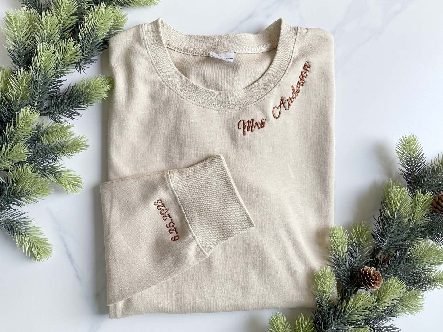 Embroidered Name on Collar Sweatshirt Hoodie Embroidery College Couple Matching Hoodie Crewneck Sorority Anniversary Gift-ilovevango