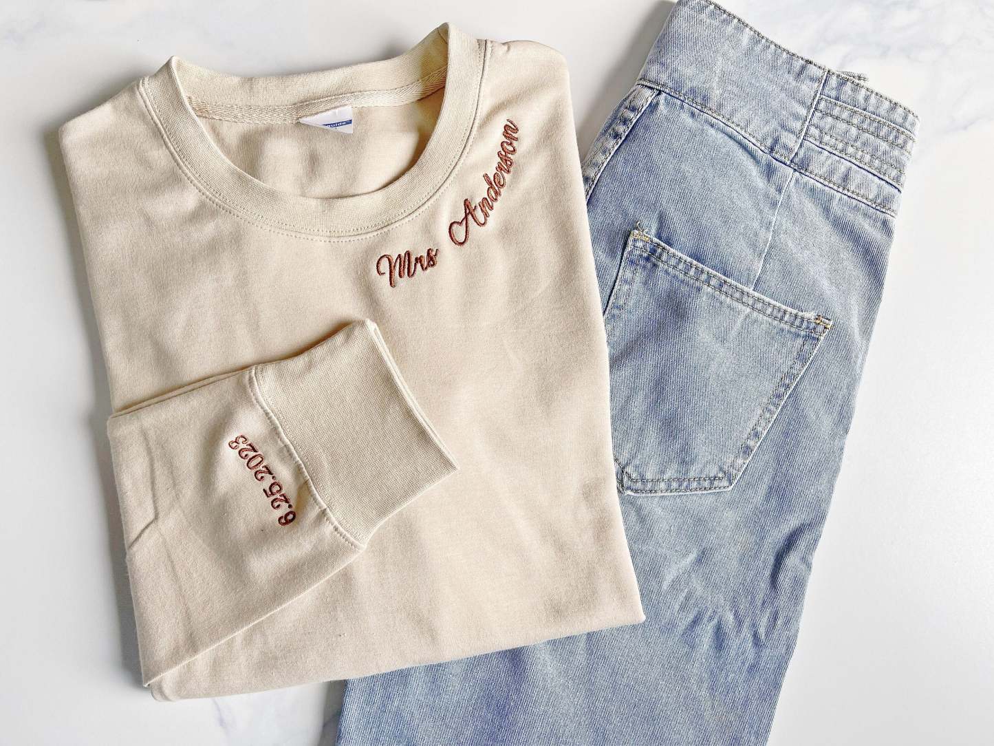 Embroidered Name on Collar Sweatshirt Hoodie Embroidery College Couple Matching Hoodie Crewneck Sorority Anniversary Gift-ilovevango