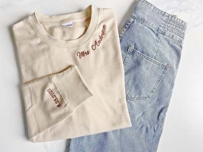 Embroidered Name on Collar Sweatshirt Hoodie Embroidery College Couple Matching Hoodie Crewneck Sorority Anniversary Gift-ilovevango