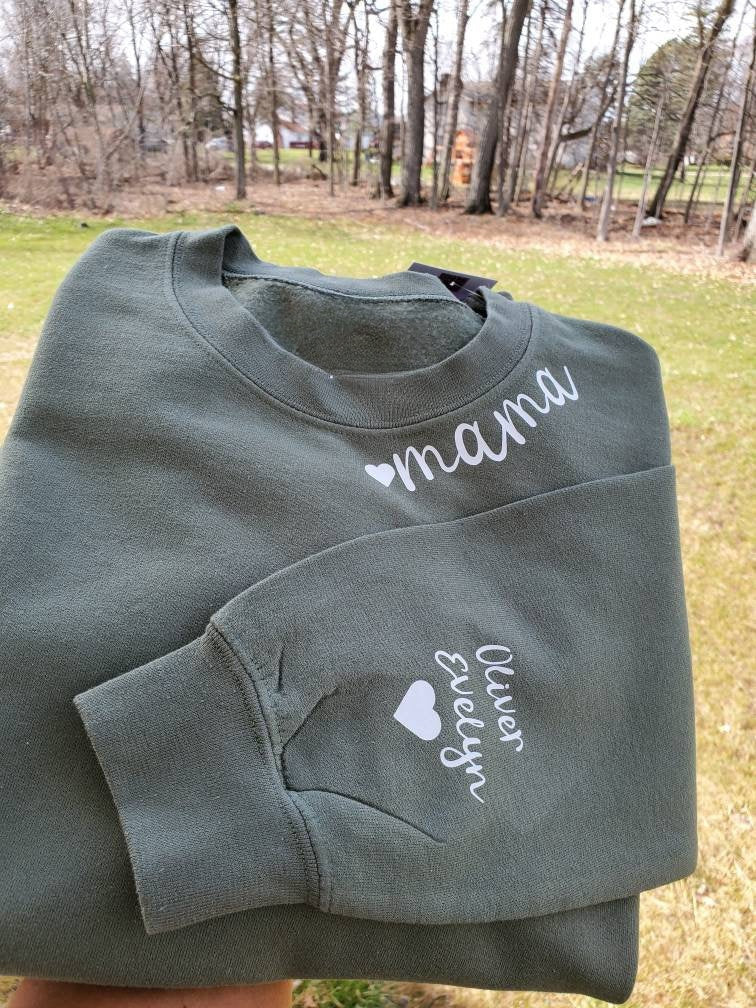 Mama Sweatshirt With Name Sleeve, Personalized Sweatshirt, Mom, Mama Sweatshirt, Mama Sweatshirt With Kid Name, Mama Sweatshirt With Names-ilovevango