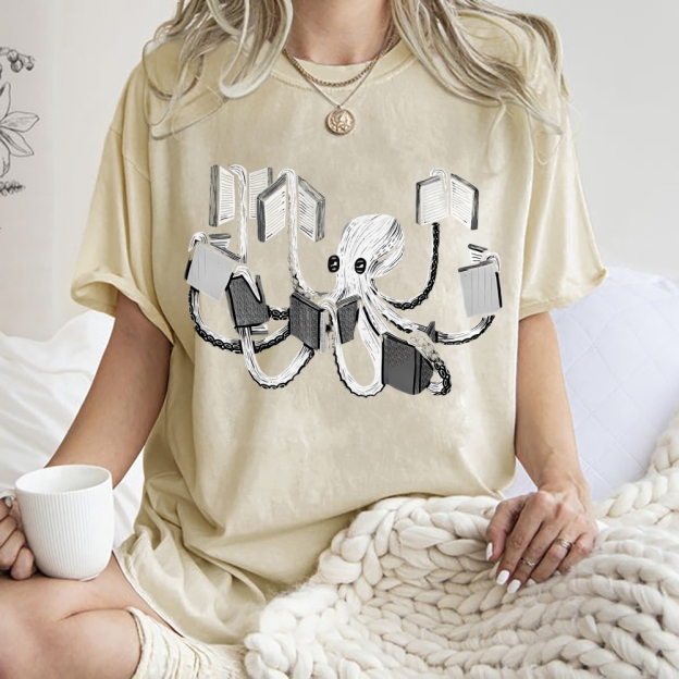 Unisex Octopus Printed Washed Tee