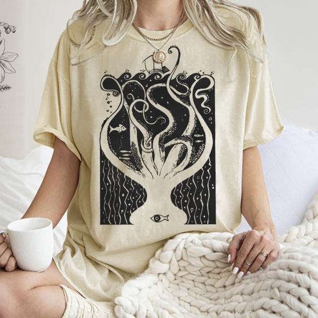 Unisex Octopus Printed Washed Tee