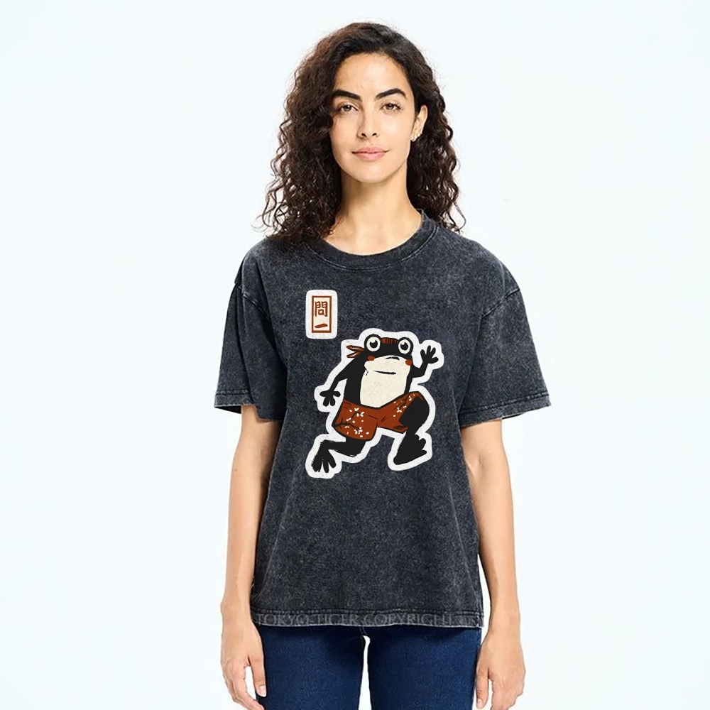 Unisex Japanese Style Frog Printed Washed Tee