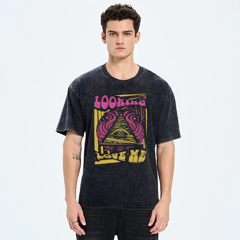 Looking Love Me Art Design Unisex Washed T-shirt