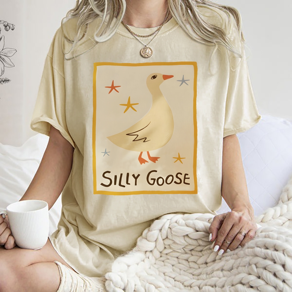 Unisex Silly Goose Printed Washed Tee