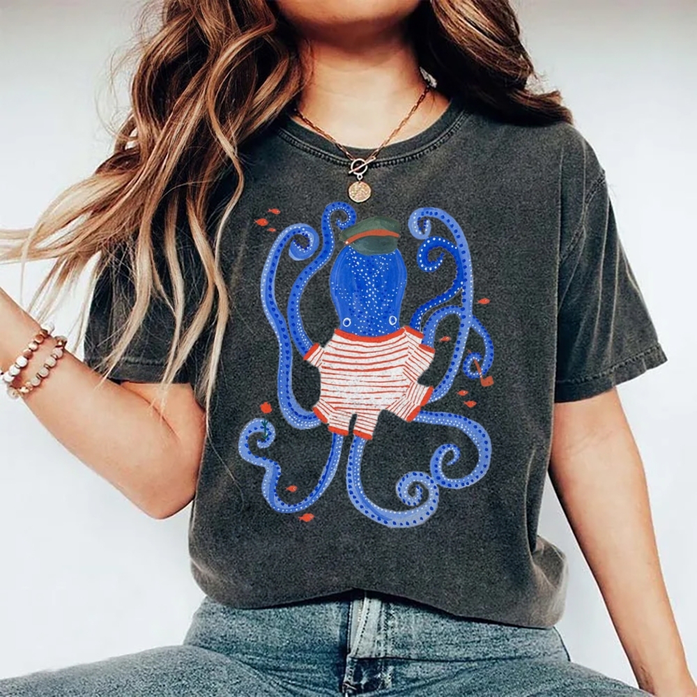 Unisex Octopus And Fish Printed Washed Tee
