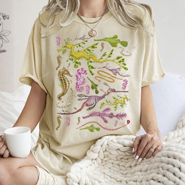 Unisex Seahorse Sea Dragon Printed Washed Tee