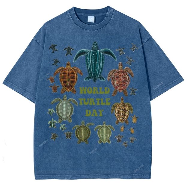Unisex Turtle Printed Washed Tee